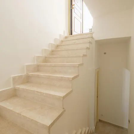 Chiara Villa *